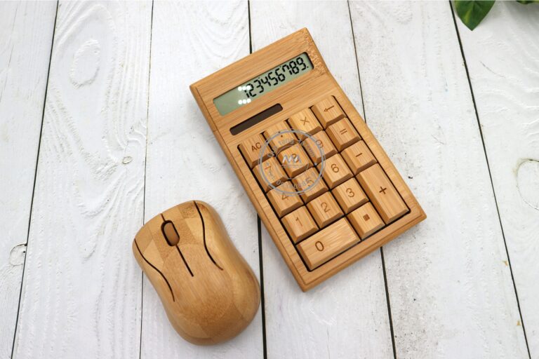 Máy tính tre – Quà tặng thân thiện môi trường HOT