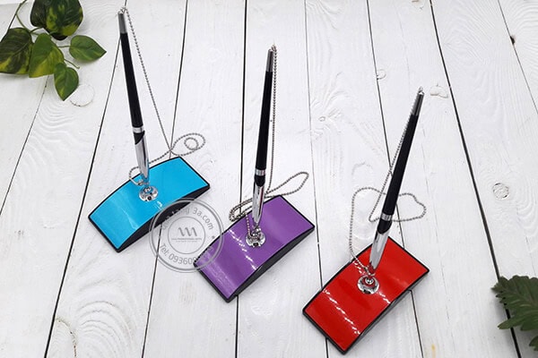 Bút đế cắm chữ nhật | Quà tặng quảng cáo - POSM in ấn logo